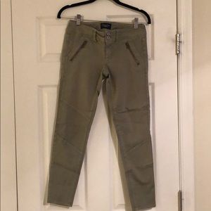 American Eagle Pants, light green - Size 2